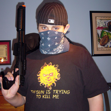 chris ray gun kill me shirt