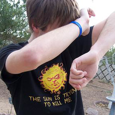 chris ray gun kill me shirt